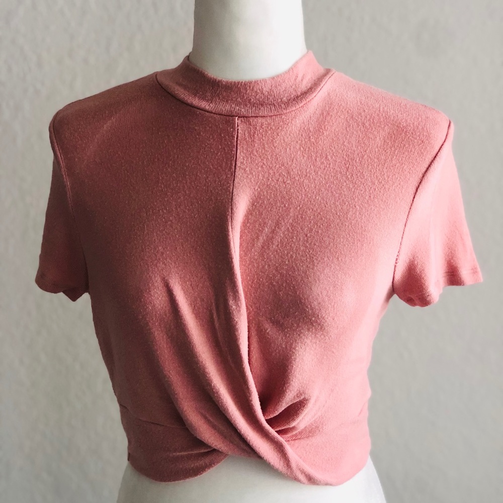 Soft Pink Crop